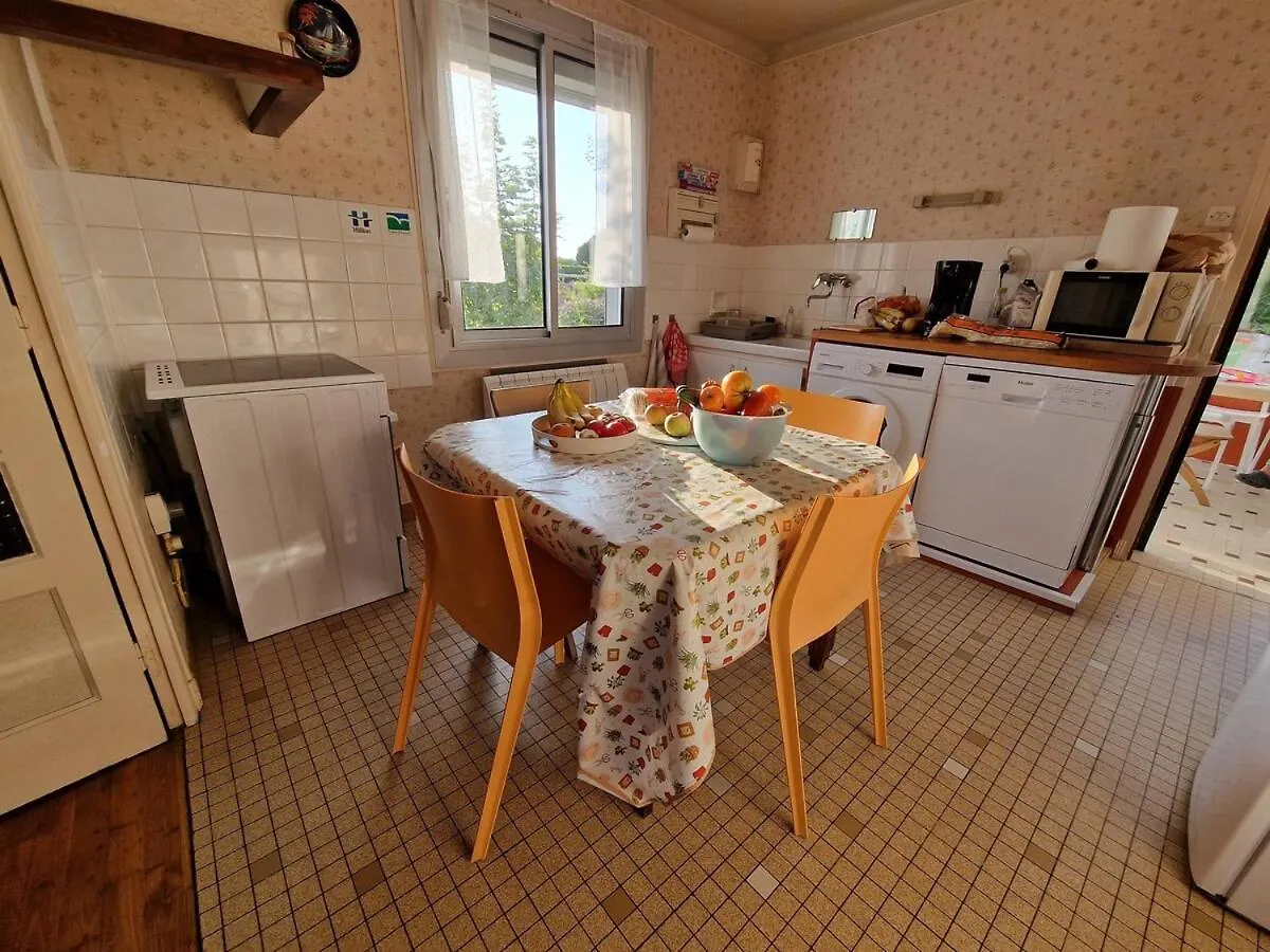 Holiday home Maison Bord De Mer Hillion